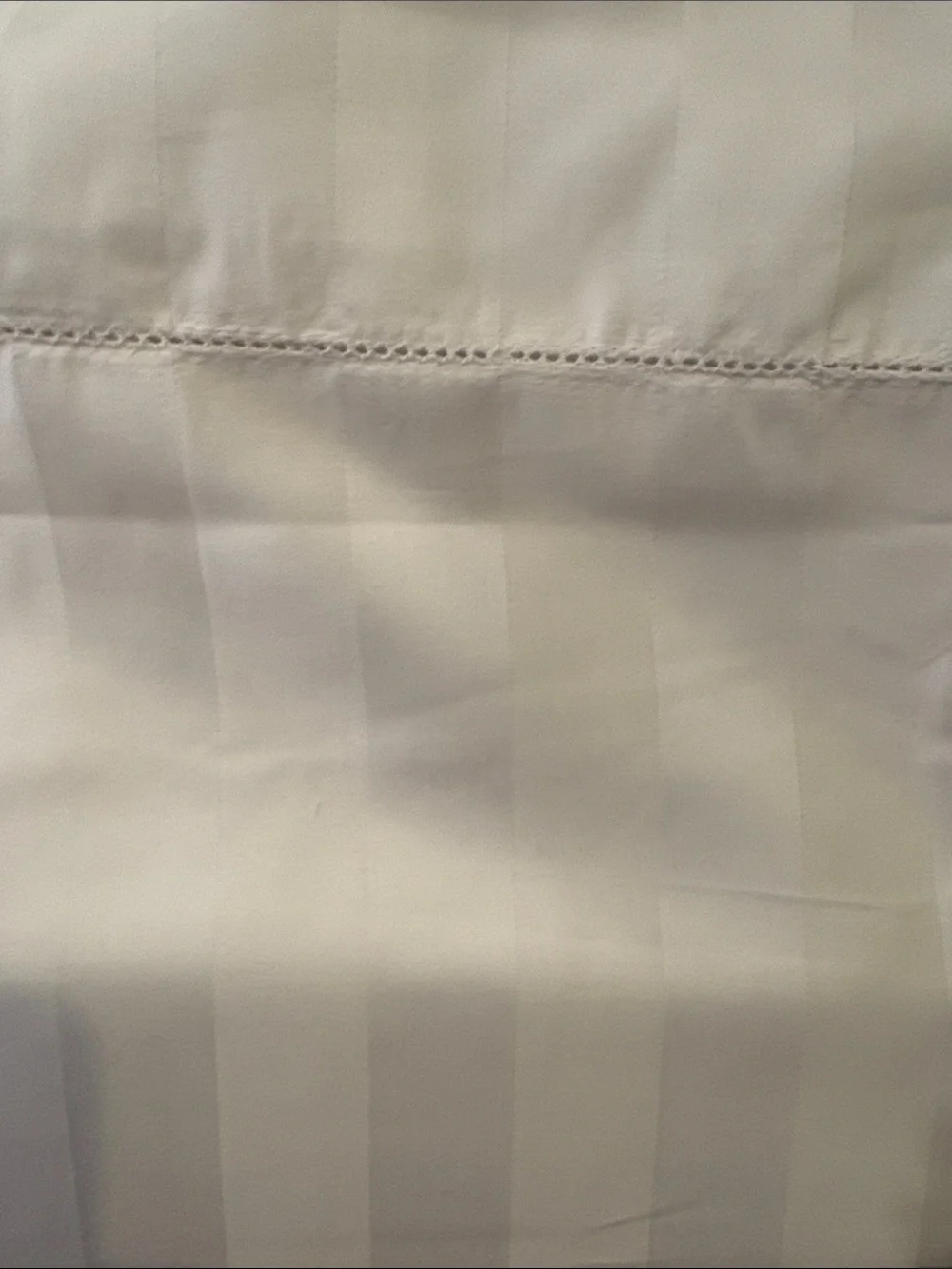 cream top sheet & two pillow cases charter club, Queen